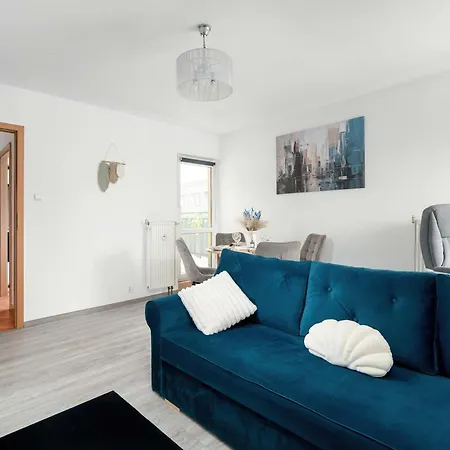 Апартаменты Charming Apartment Near The City Centre Poznan Przemyslowa 50 By Heyrent Познань