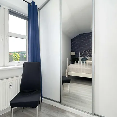 Charming Apartment Near The City Centre Poznan Przemyslowa 50 By Heyrent Апартаменты *
