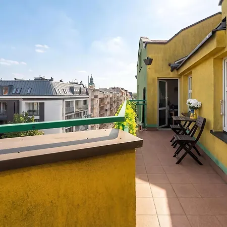 Charming Apartment Near The City Centre Poznan Przemyslowa 50 By Heyrent *